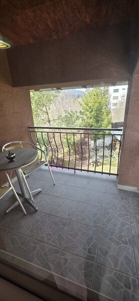 Vila de vanzare cu 8 camere si garaj in Busteni